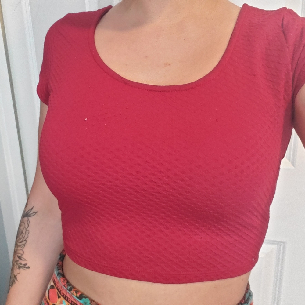 Red crop top